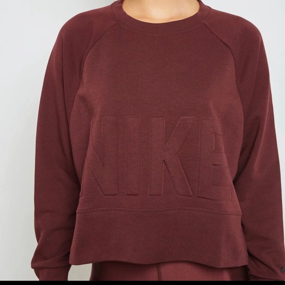 Lavender Nike women’s sweater crop top - Picture 4 of 4